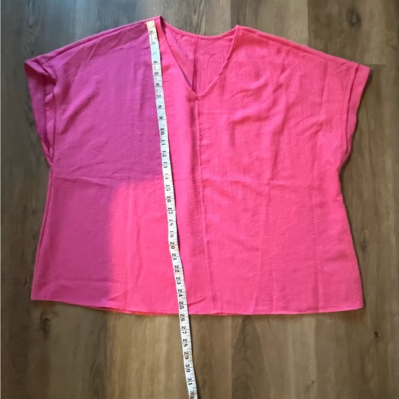 Cute boutique top - Picture 4 of 4